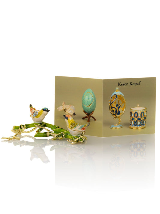 Decorative item with intricate design