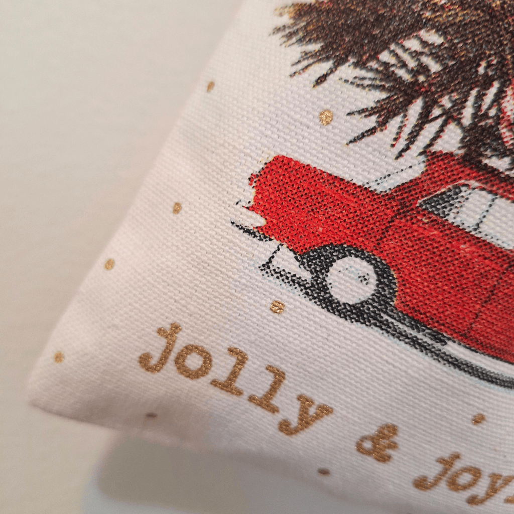 Set of 3 Christmas Gift Bags with Ribbon Closure