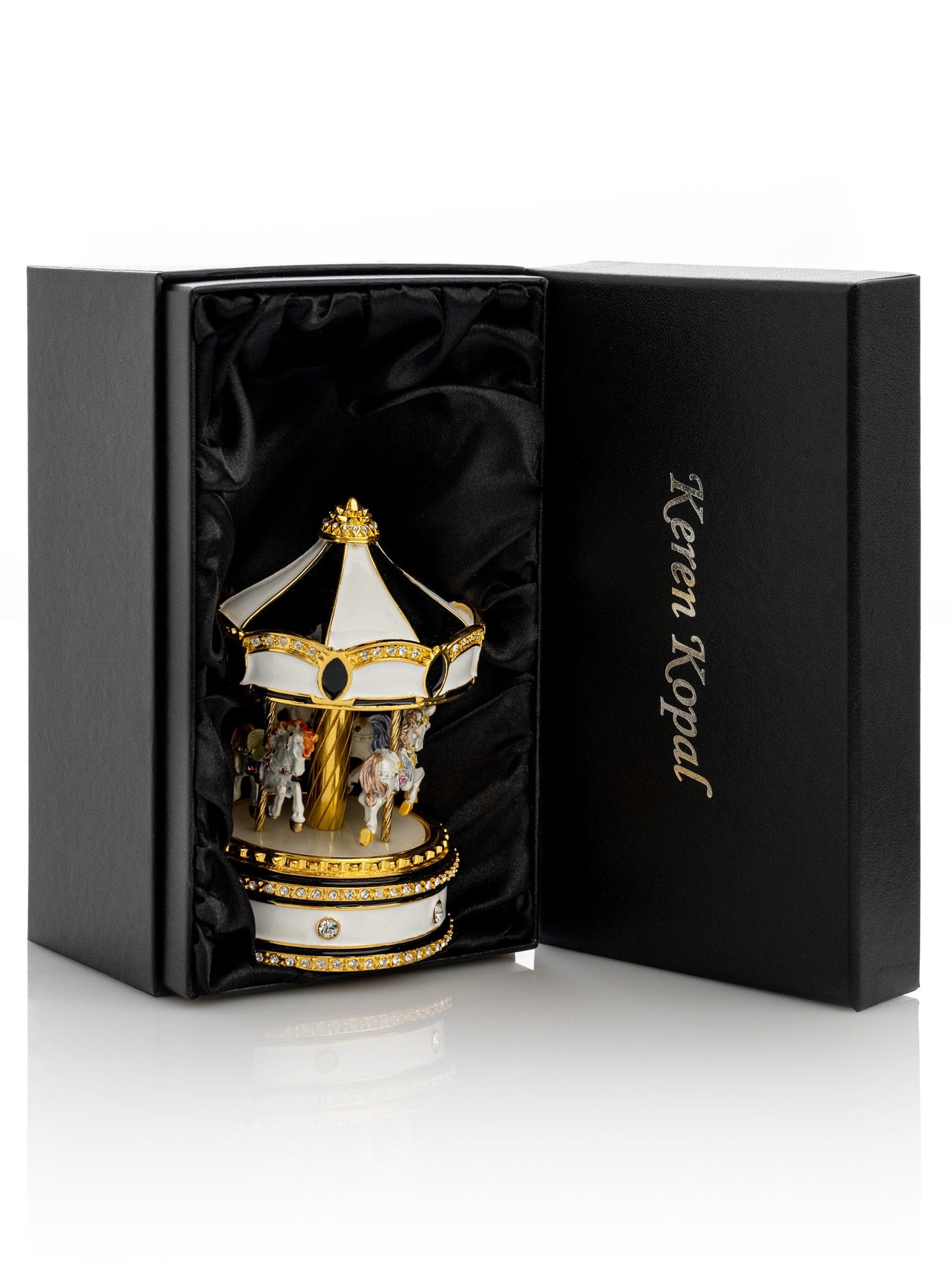 Decorative item with intricate design