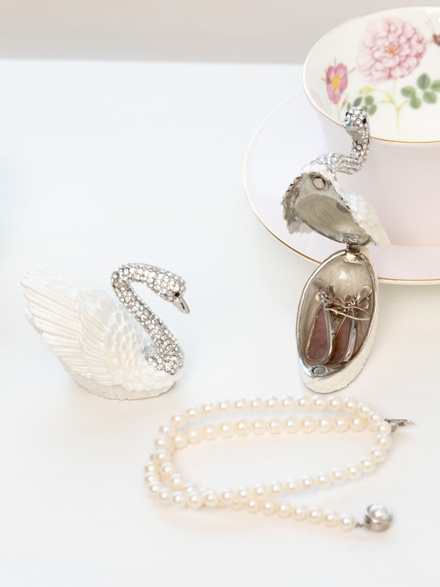 Decorative item with intricate design