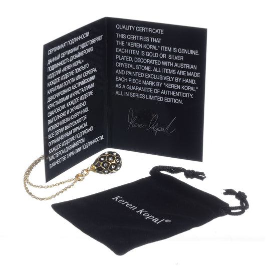 Decorative item with intricate design