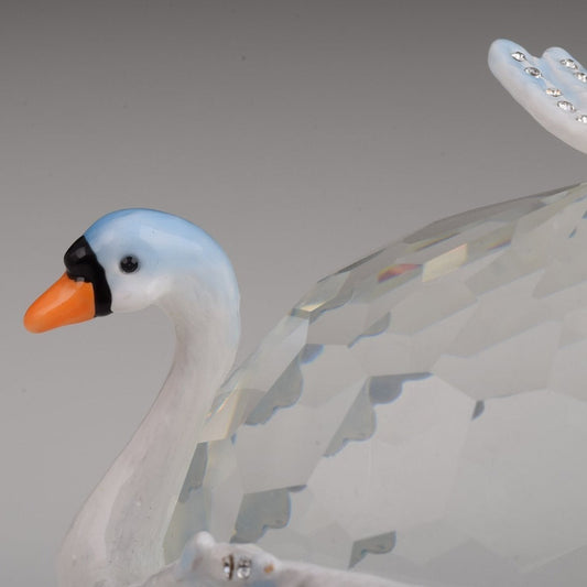 Decorative item with intricate design