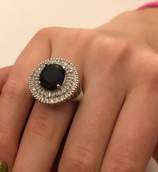 Oval Luminous Deep Blue Cocktail Ring