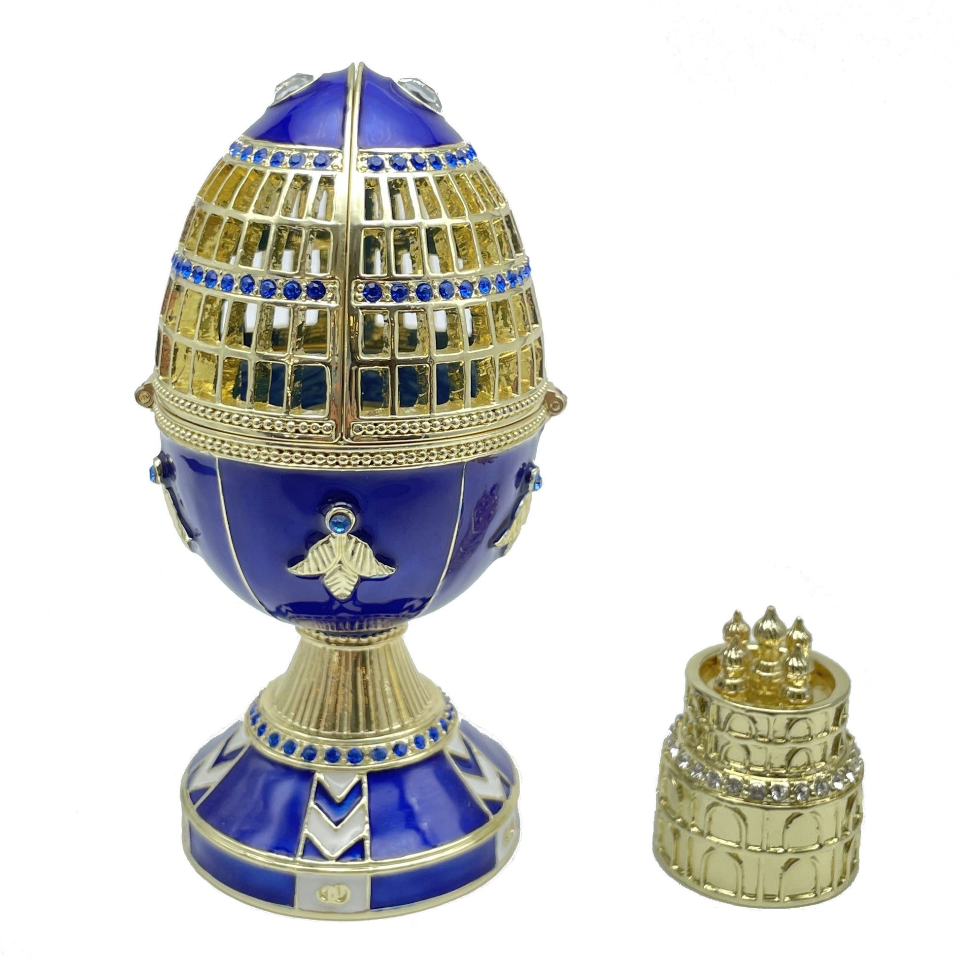 Decorative item with intricate design