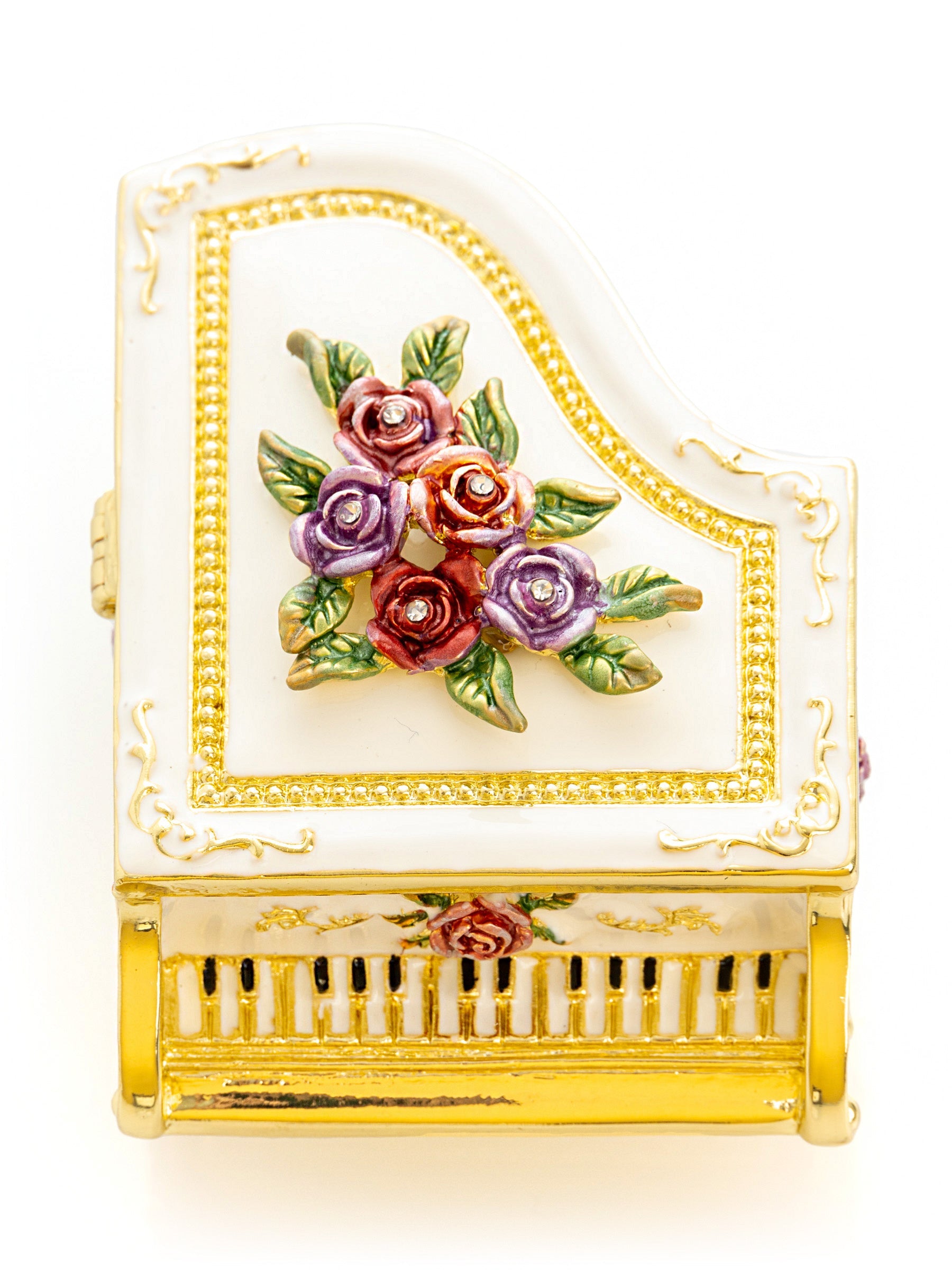 Decorative item with intricate design