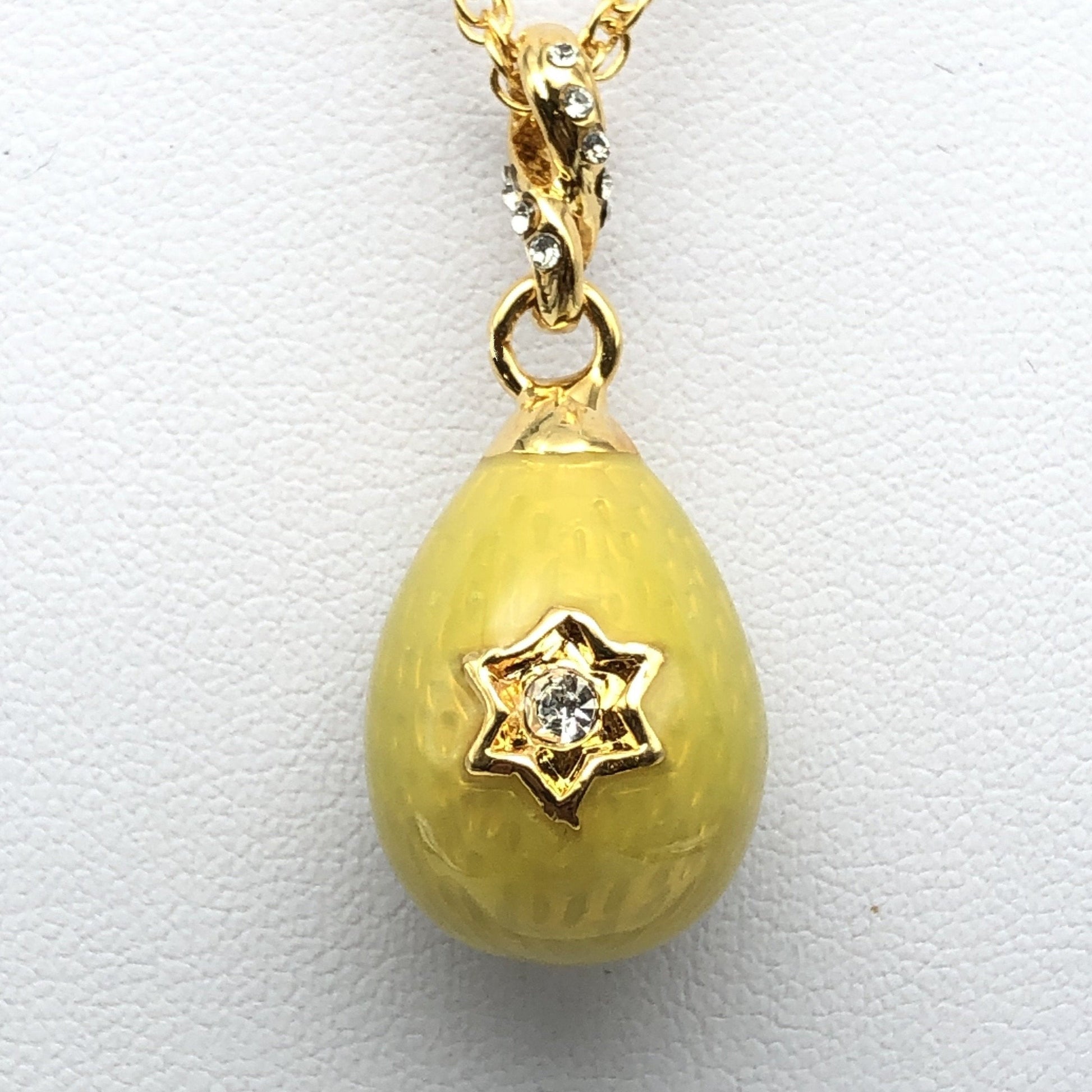 Yellow Egg Star of David Pendant Gold Necklace - jewelry Decor with Unique Design