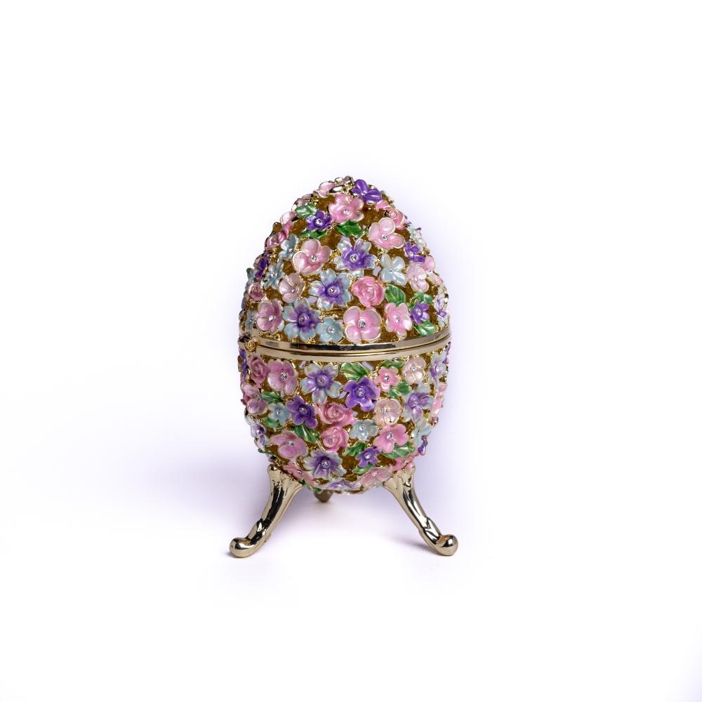 Russian Egg Decorated with Flowers